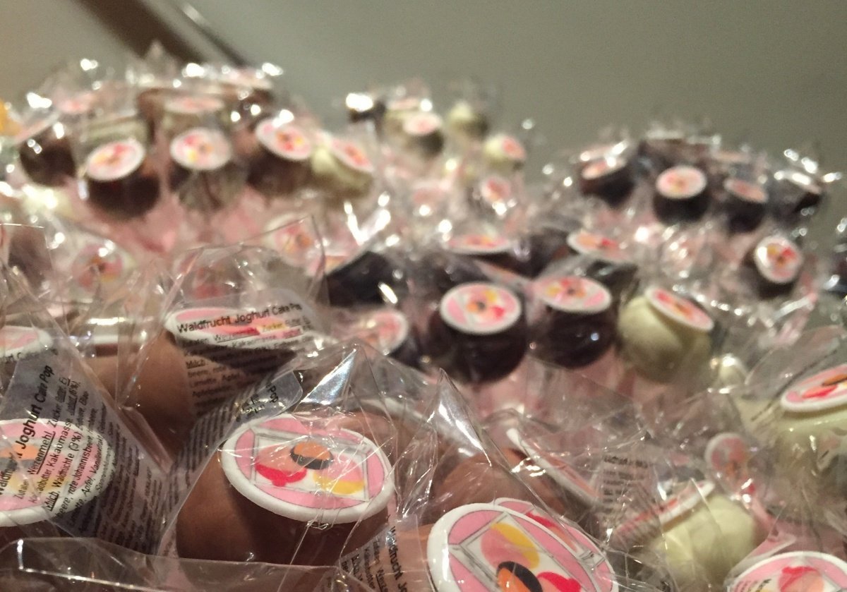 bf cakepops 0