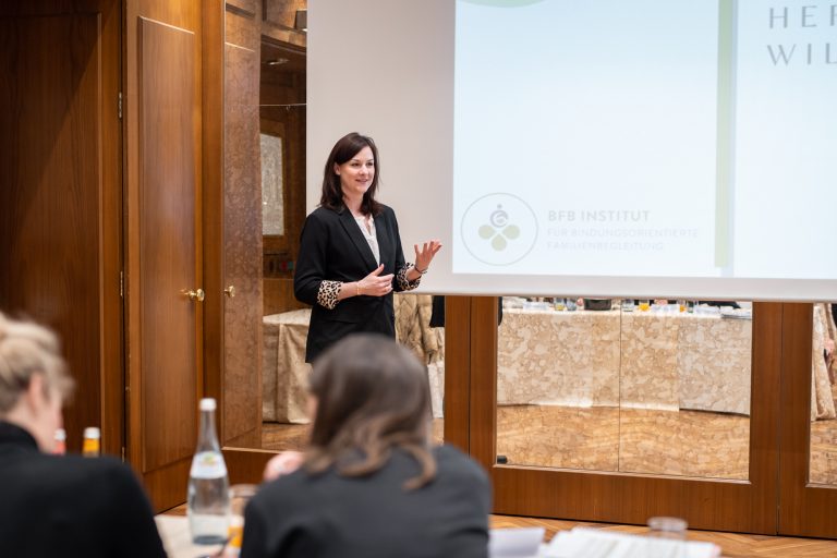 Bindungsorientierte Familienbegleitung